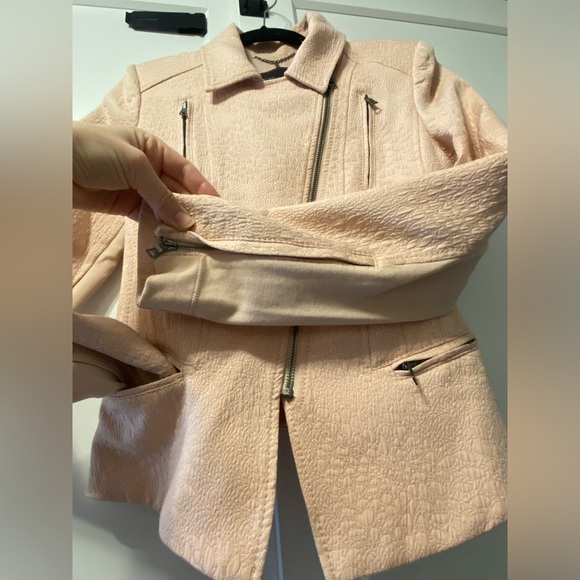 BCBGMaxAzria pink zippered, tailored blazer jacket - Picture 6 of 17